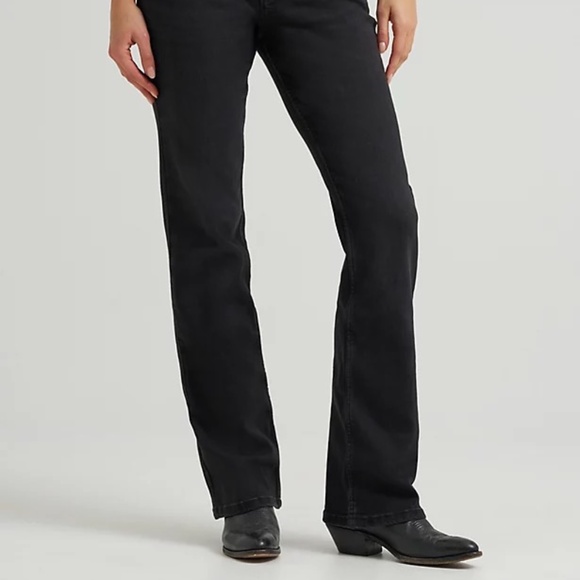 NWT, Wrangler High Rise Bold Boot Jean, Women’s Sz 10, Black, Best Seller - Picture 3 of 9